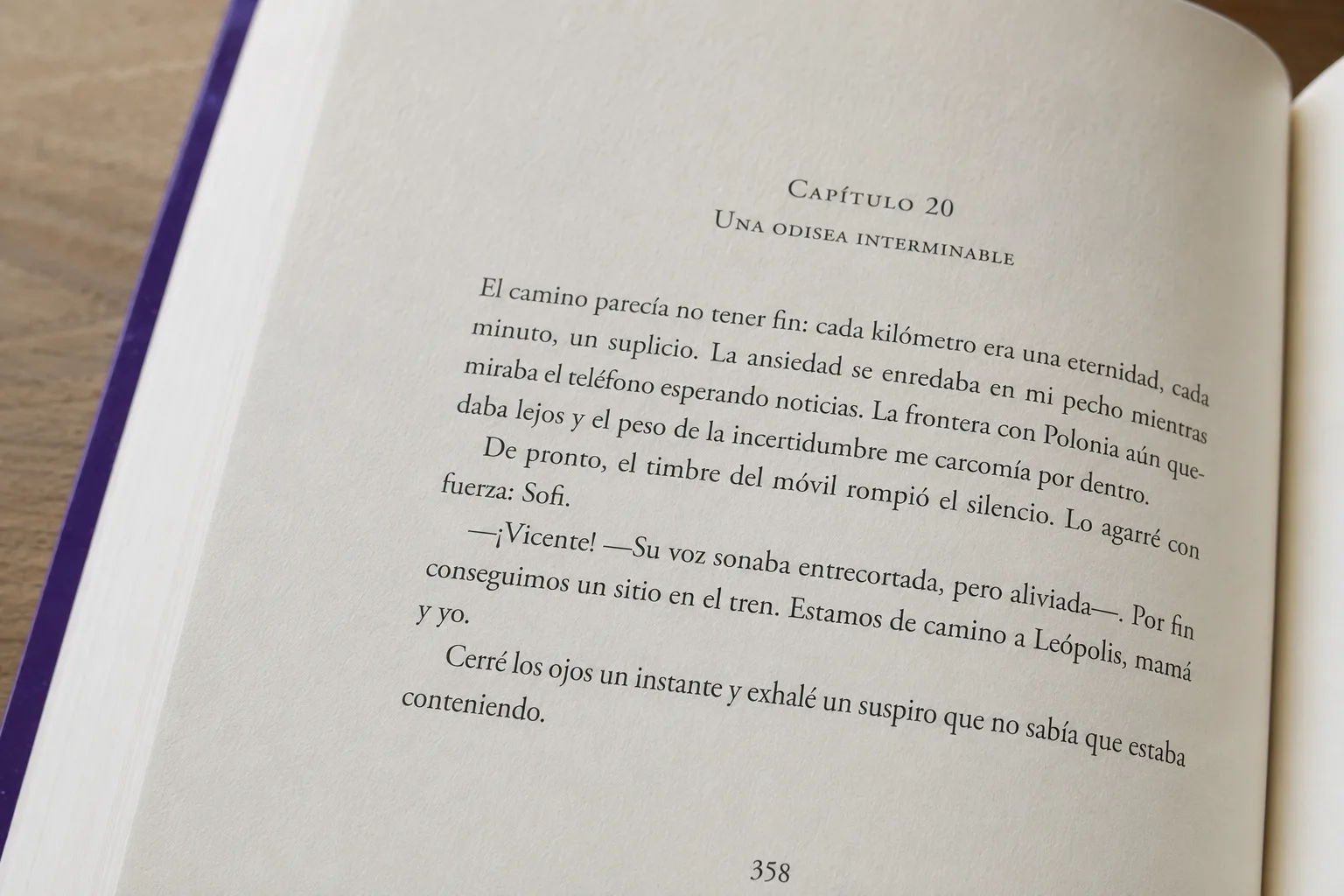 Detalle macro de la tipografía de lectura de la novela