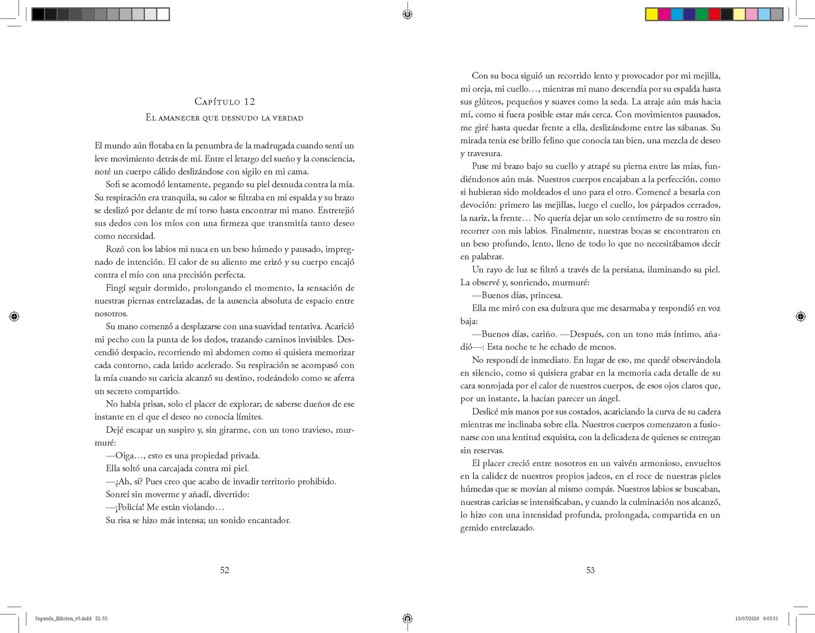 Prueba de imprenta de una doble página con marcas de corte y tiras de control de color